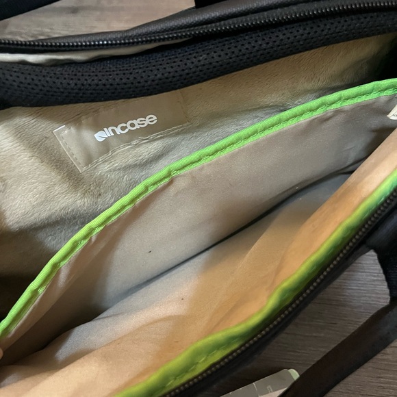 MacBook Pro laptop bag - Picture 3 of 5